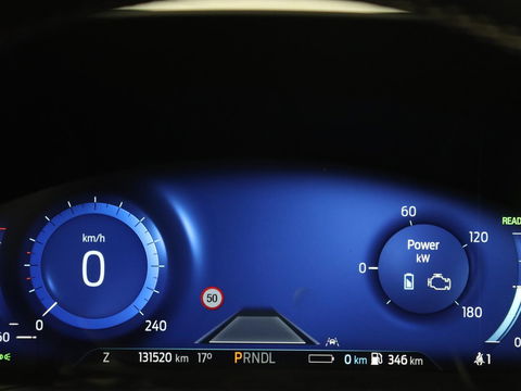 Ford Kuga 2.5 PHEV Vignale | Head-Up | Trekhaak | Adaptive cruise | Leder | 360 Camera | Stoelverwarming | Digital Cockpit | Carplay | Dodehoek detectie | Navigatie | Keyless | Achterbankverwarming | Plug In