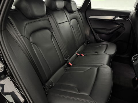 Audi Q3 2.0 TFSI Quattro 221PK S-line | Camera | Cruise | Leder | Navi | Stoelverw. | Keyless | NAP