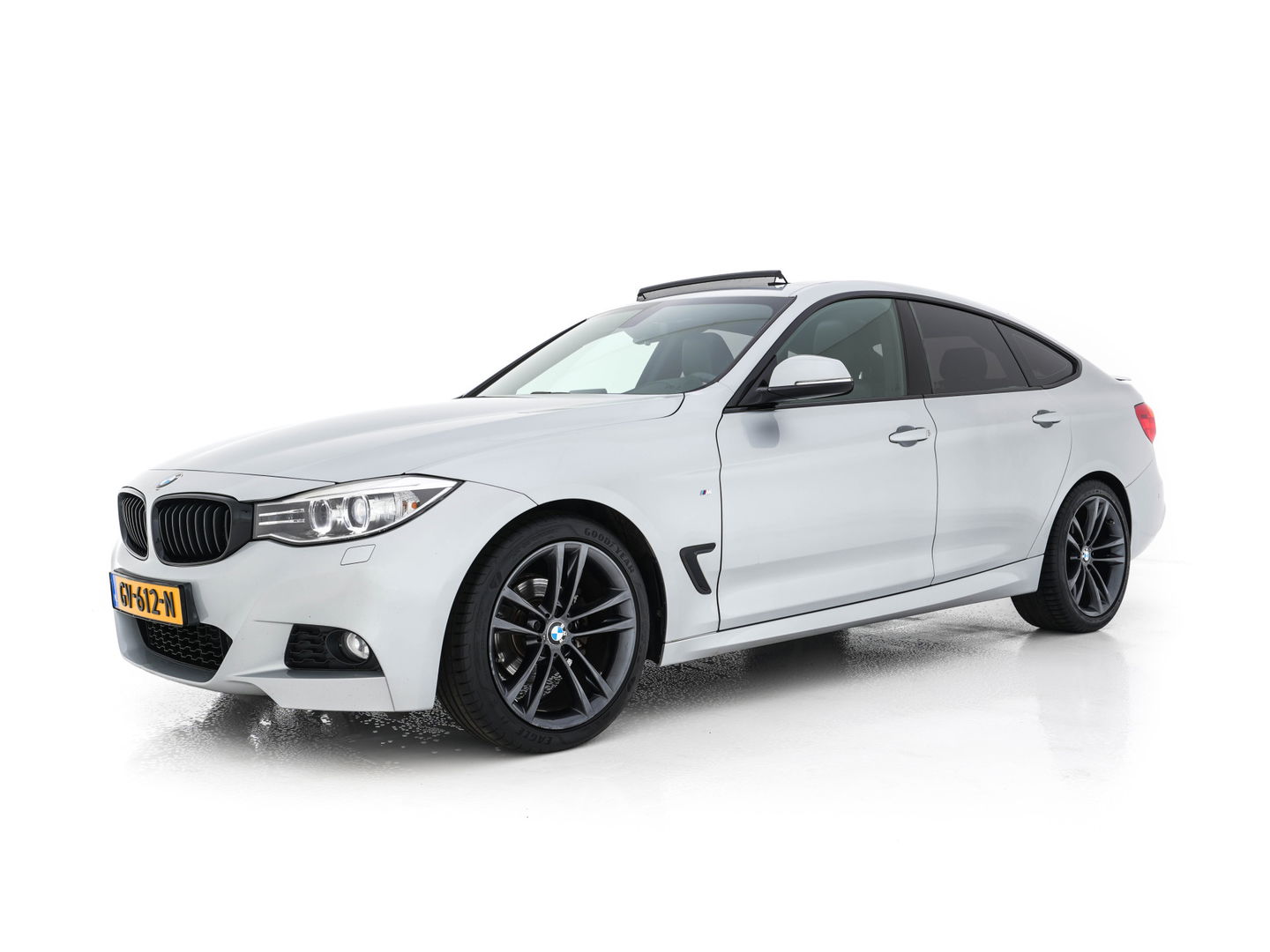 BMW 3-serie Gran Turismo 320i M-Sportpack High Executive Aut. *PANO | XENON | LUXURY-LEATHER | HEATED-SPORTSEATS | SHIFT-PADDLES | PRIVACY-GLASS | NAVI-FULLMAP | ECC | PDC | CRUISE | 19''ALU*