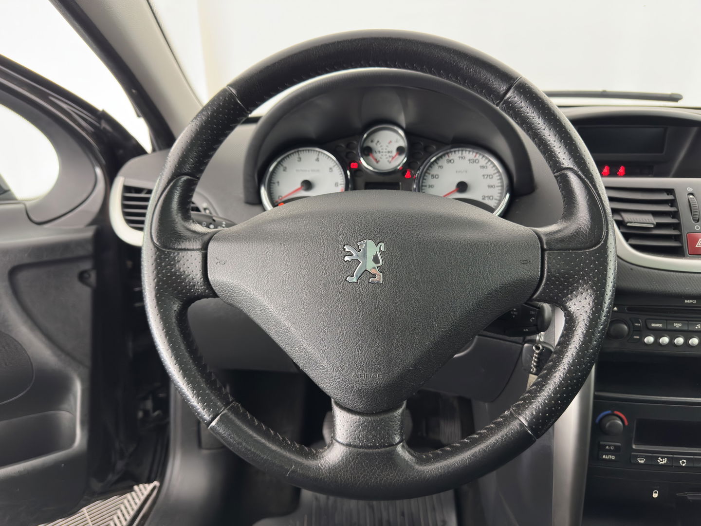 Peugeot 207 SW Outdoor 1.6 VTi XS *ROLAND GARROS* *PANO | LEATHER-FABRIC | SPORT-SEATS | ECC | CRUISE | 16''ALU*