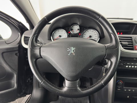 Peugeot 207 SW Outdoor 1.6 VTi XS *ROLAND GARROS* *PANO | LEATHER-FABRIC | SPORT-SEATS | ECC | CRUISE | 16''ALU*