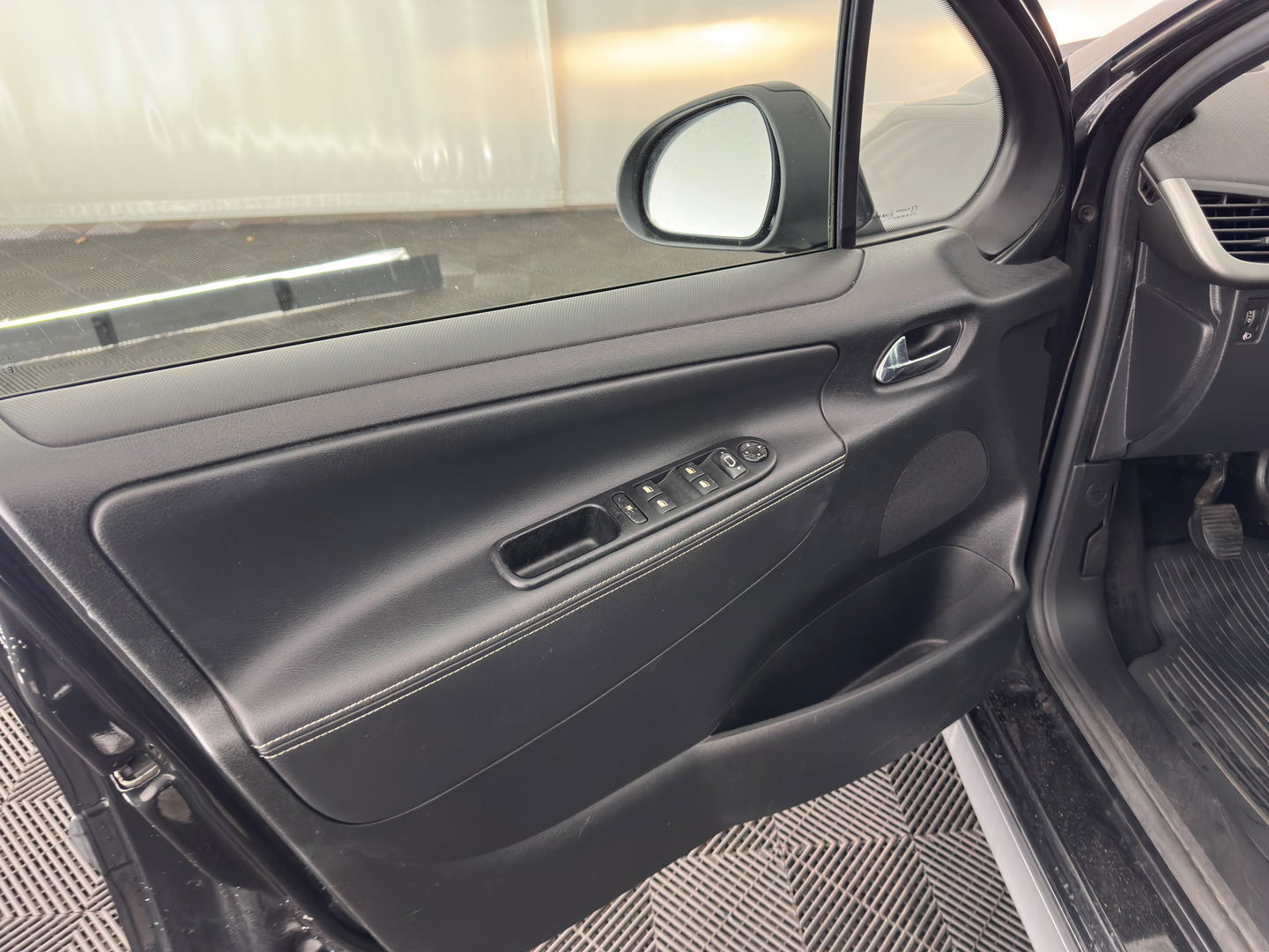 Peugeot 207 SW Outdoor 1.6 VTi XS *ROLAND GARROS* *PANO | LEATHER-FABRIC | SPORT-SEATS | ECC | CRUISE | 16''ALU*