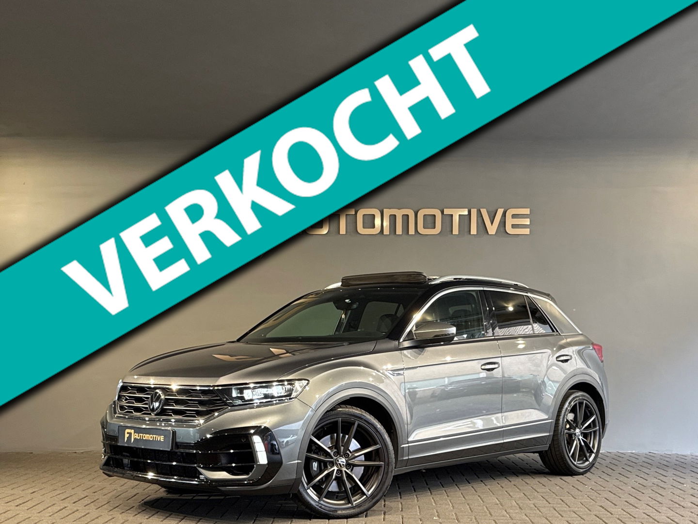 Volkswagen T-Roc 2.0 TSI 4Motion R Pano|Akra|Beats|Keyless