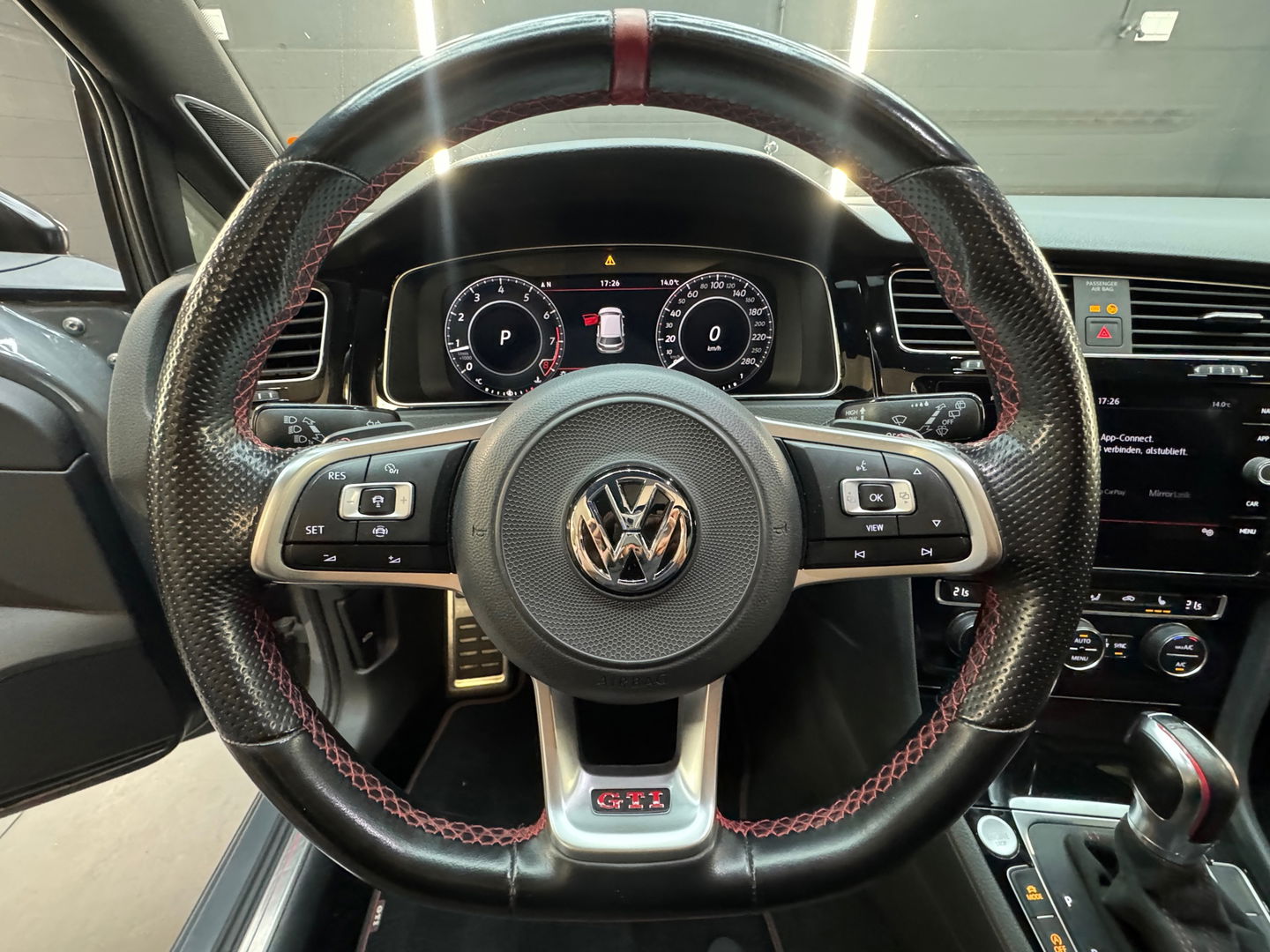 Volkswagen Golf 2.0 TSI GTI TCR Pano|Keyless|Dynaudio|Camera