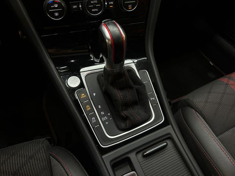 Volkswagen Golf 2.0 TSI GTI TCR Pano|Keyless|Dynaudio|Camera