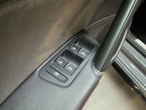 Volkswagen Golf 2.0 TSI GTI TCR Pano|Keyless|Dynaudio|Camera