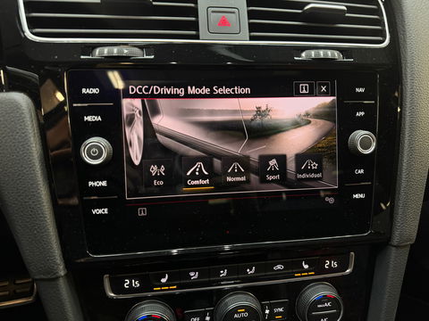 Volkswagen Golf 2.0 TSI GTI TCR Pano|Keyless|Dynaudio|Camera