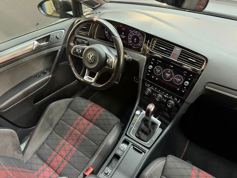 Volkswagen Golf 2.0 TSI GTI TCR Pano|Keyless|Dynaudio|Camera
