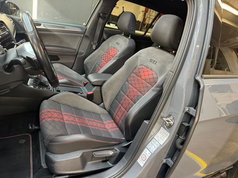 Volkswagen Golf 2.0 TSI GTI TCR Pano|Keyless|Dynaudio|Camera