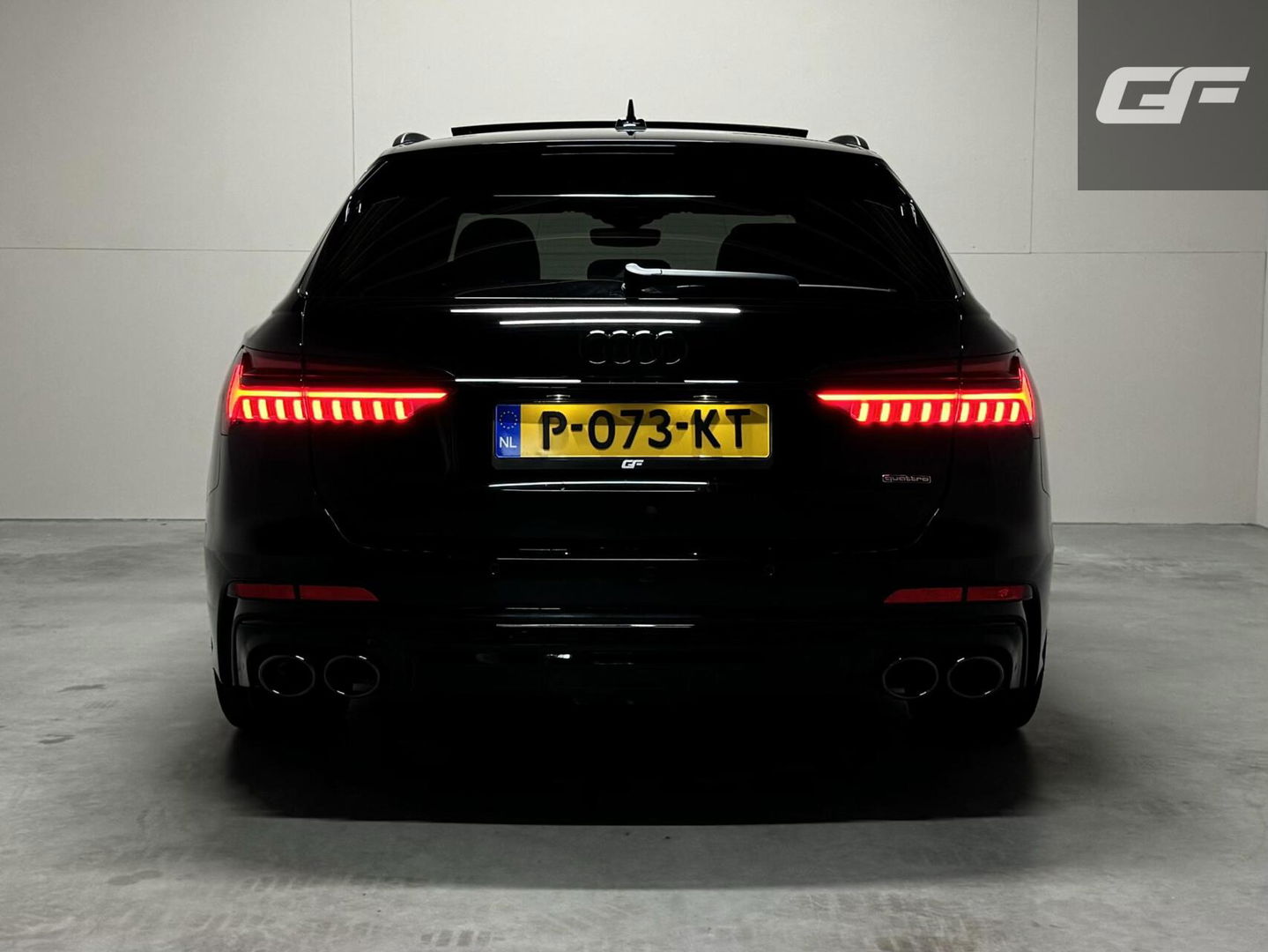 Audi A6 Avant 55 TFSI e Quattro Competition S-Line Black Edition