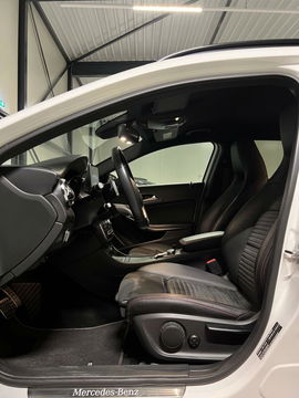 Mercedes-Benz GLA 180 AMG Navi Camera Cruise Climate PDC
