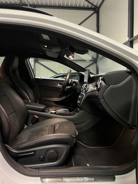 Mercedes-Benz GLA 180 AMG Navi Camera Cruise Climate PDC