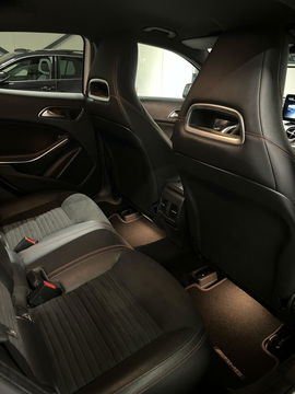 Mercedes-Benz GLA 180 AMG Navi Camera Cruise Climate PDC