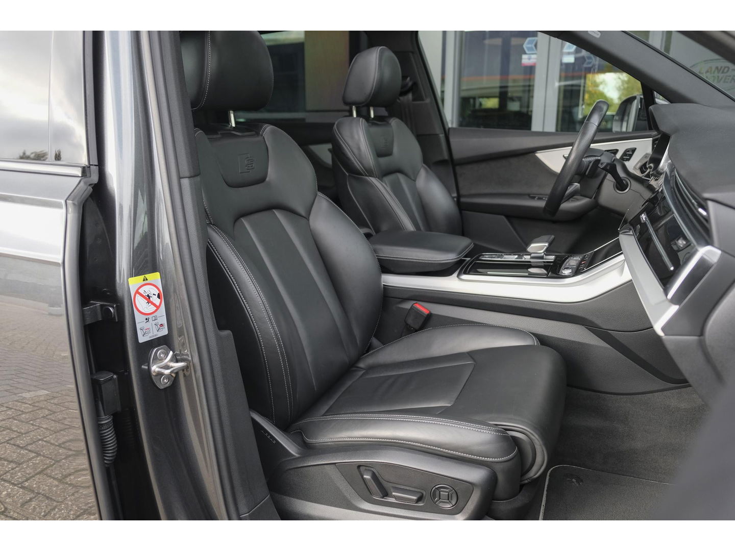 Audi Q7 60 TFSIe 455pk Competition Hybrid Panoramadak *BTW* Head-up Trekhaak elektrisch Leder Adaptive cruise DAB Carplay