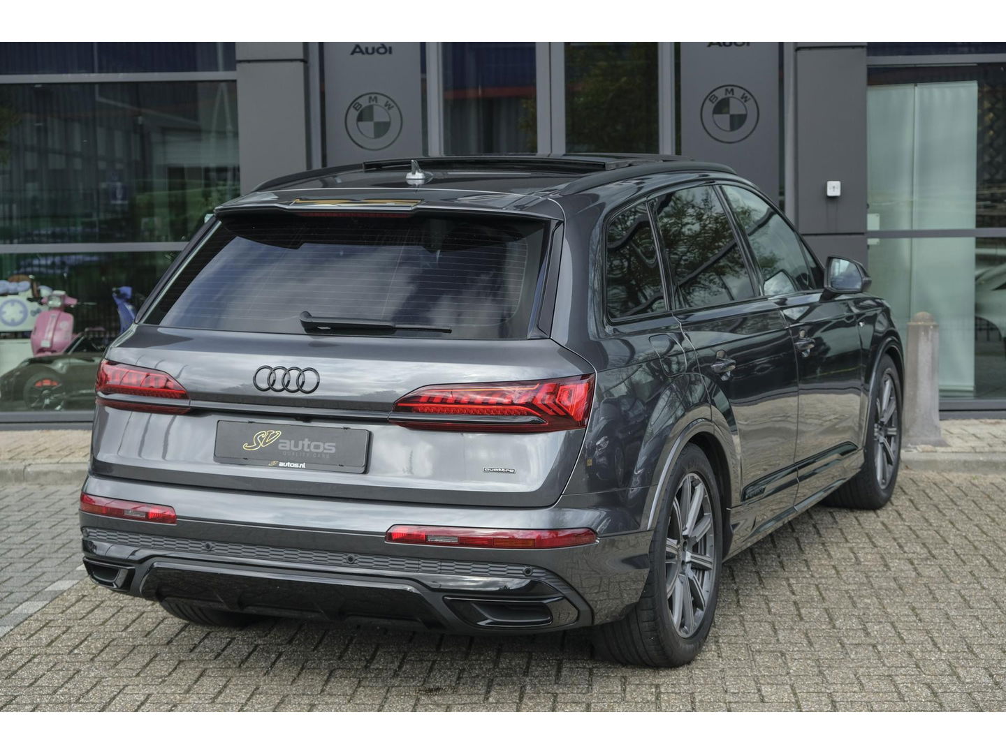 Audi Q7 60 TFSIe 455pk Competition Hybrid Panoramadak *BTW* Head-up Trekhaak elektrisch Leder Adaptive cruise DAB Carplay