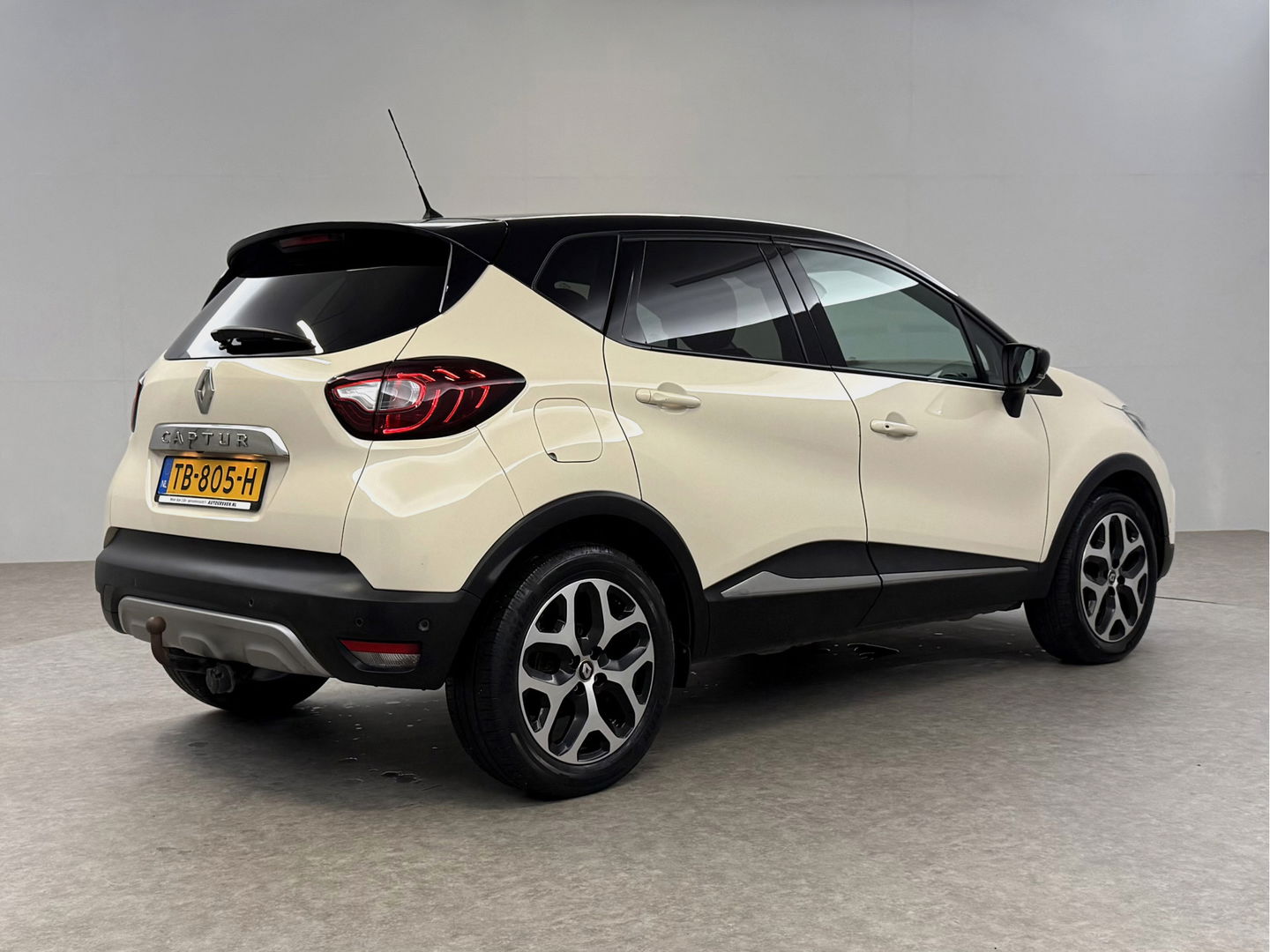 Renault Captur 1.2 TCe Intens | Camera | Cruise | Trekh. | Navi | Keyless | Dodehoek | NAP