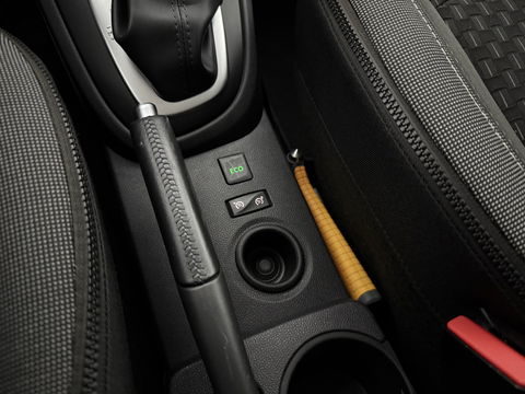 Renault Captur 1.2 TCe Intens | Camera | Cruise | Trekh. | Navi | Keyless | Dodehoek | NAP