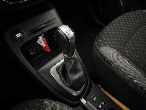 Renault Captur 1.2 TCe Intens | Camera | Cruise | Trekh. | Navi | Keyless | Dodehoek | NAP