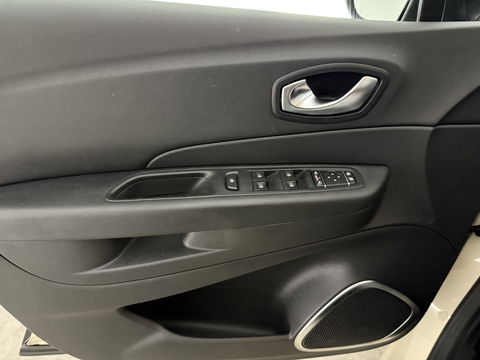 Renault Captur 1.2 TCe Intens | Camera | Cruise | Trekh. | Navi | Keyless | Dodehoek | NAP