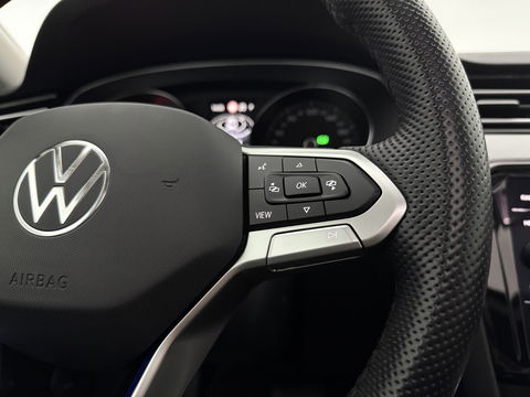 Volkswagen Passat Variant 1.4 TSI GTE PHEV 218PK | Pano | Sfeerverl. | Camera | Adaptive Cruise | Carplay | Schakelflippers