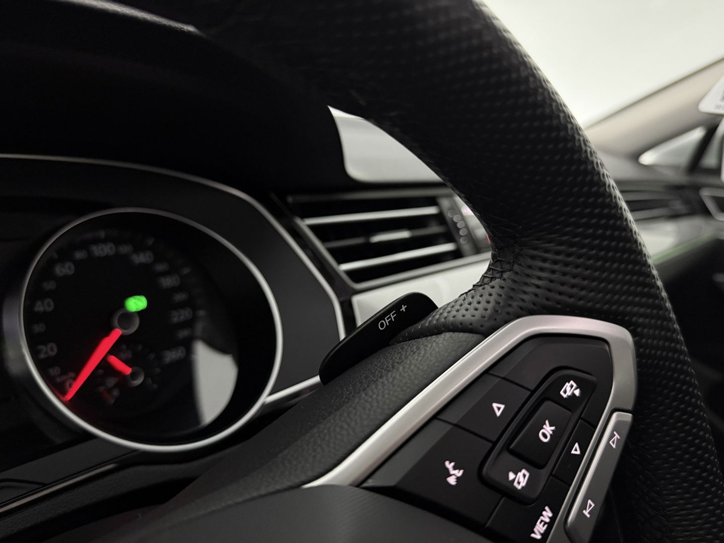 Volkswagen Passat Variant 1.4 TSI GTE PHEV 218PK | Pano | Sfeerverl. | Camera | Adaptive Cruise | Carplay | Schakelflippers