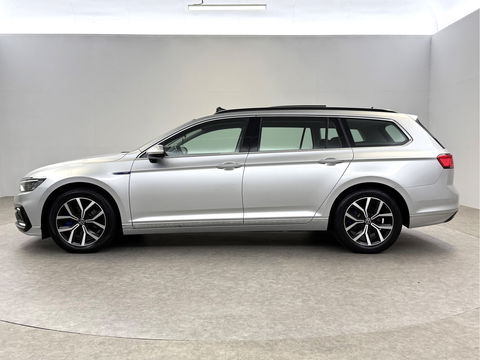 Volkswagen Passat Variant 1.4 TSI GTE PHEV 218PK | Pano | Sfeerverl. | Camera | Adaptive Cruise | Carplay | Schakelflippers