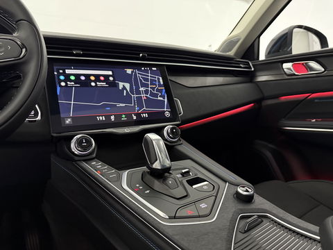 Lynk Co 01 1.5 | Nardo Grey | Pano | 360° | Memory | Virtual | Sfeerverl. | Carplay | Adaptive Cruise