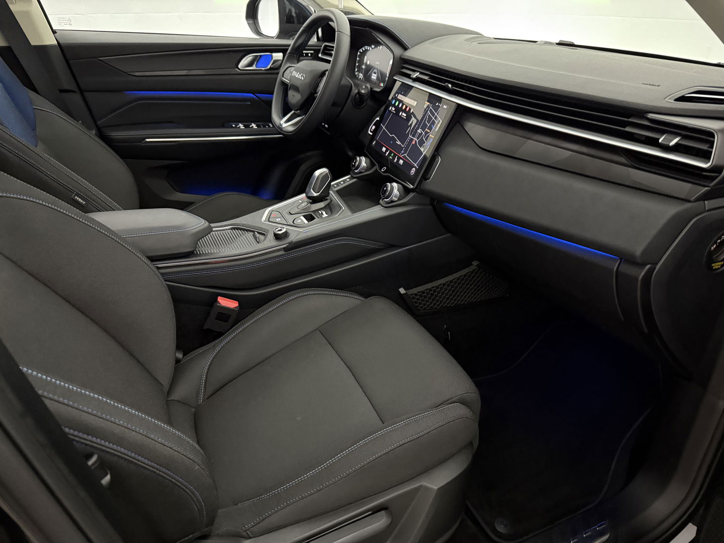 Lynk Co 01 1.5 | Nardo Grey | Pano | 360° | Memory | Virtual | Sfeerverl. | Carplay | Adaptive Cruise