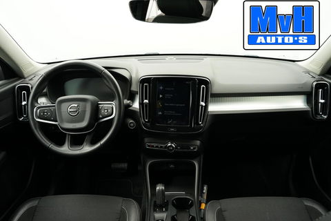 Volvo XC40 2.0 T4 Momentum|TREKHAAK|CAMERA|NAP|LED|CRUISE