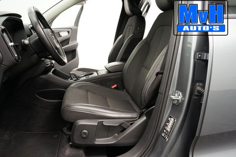 Volvo XC40 2.0 T4 Momentum|TREKHAAK|CAMERA|NAP|LED|CRUISE