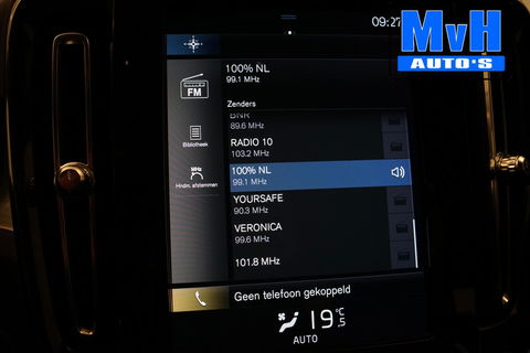 Volvo XC40 2.0 T4 Momentum|TREKHAAK|CAMERA|NAP|LED|CRUISE