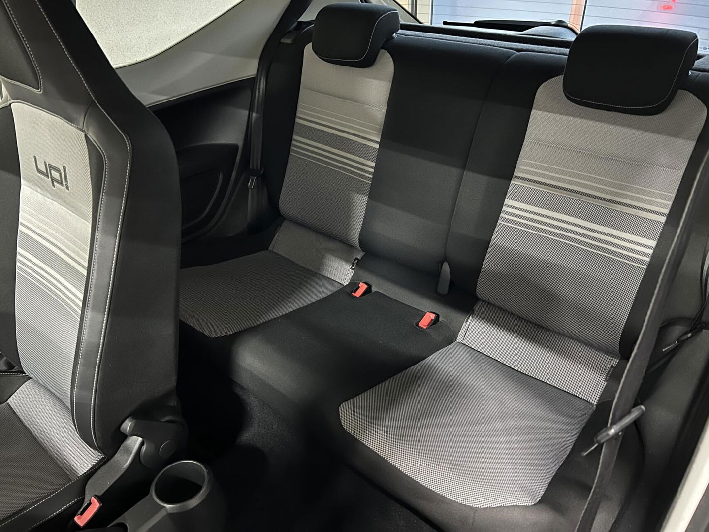 Volkswagen up! 1.0 White Up! Airco Navi Nieuwe APK