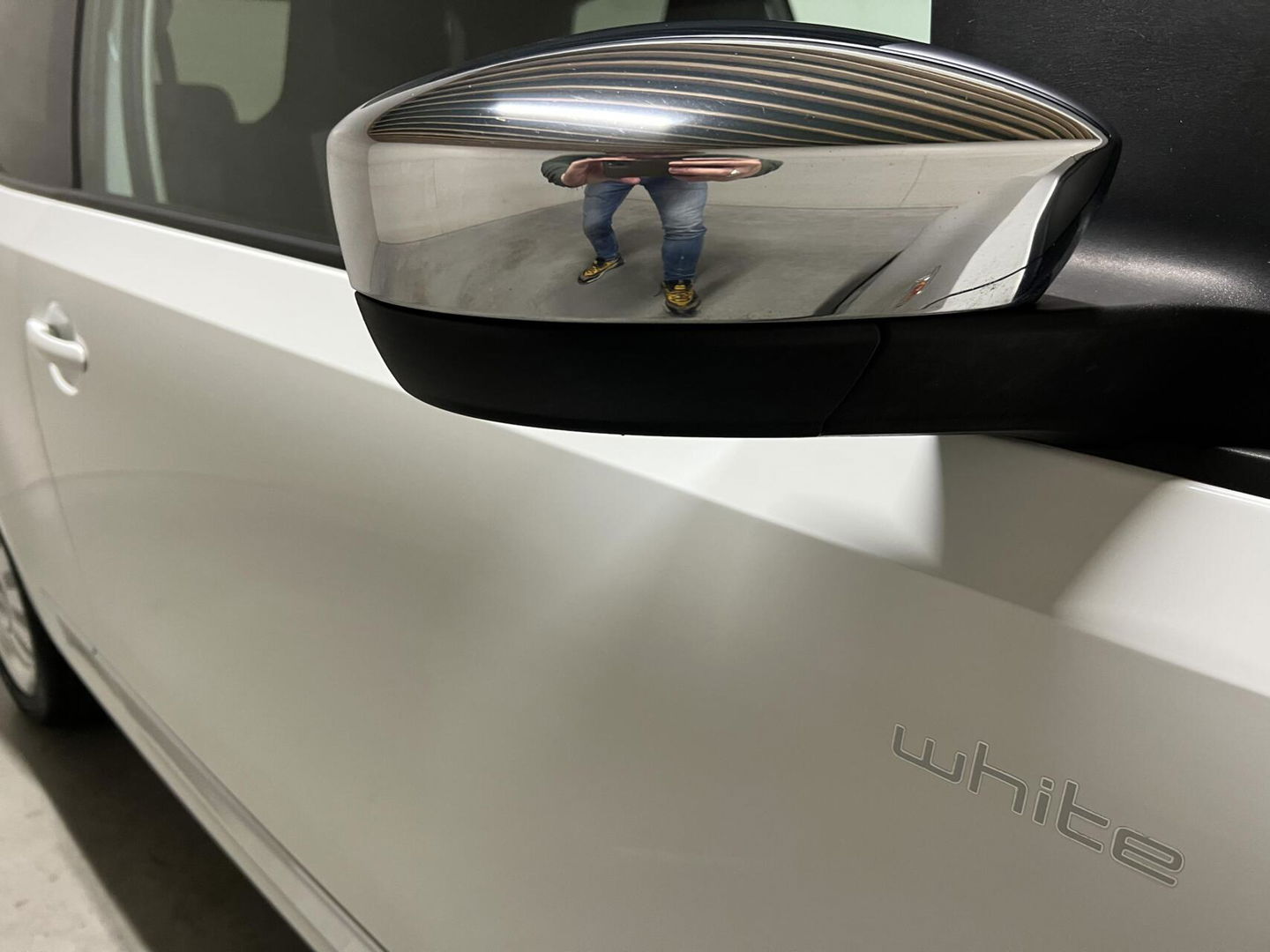 Volkswagen up! 1.0 White Up! Airco Navi Nieuwe APK