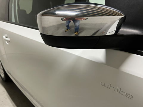 Volkswagen up! 1.0 White Up! Airco Navi Nieuwe APK