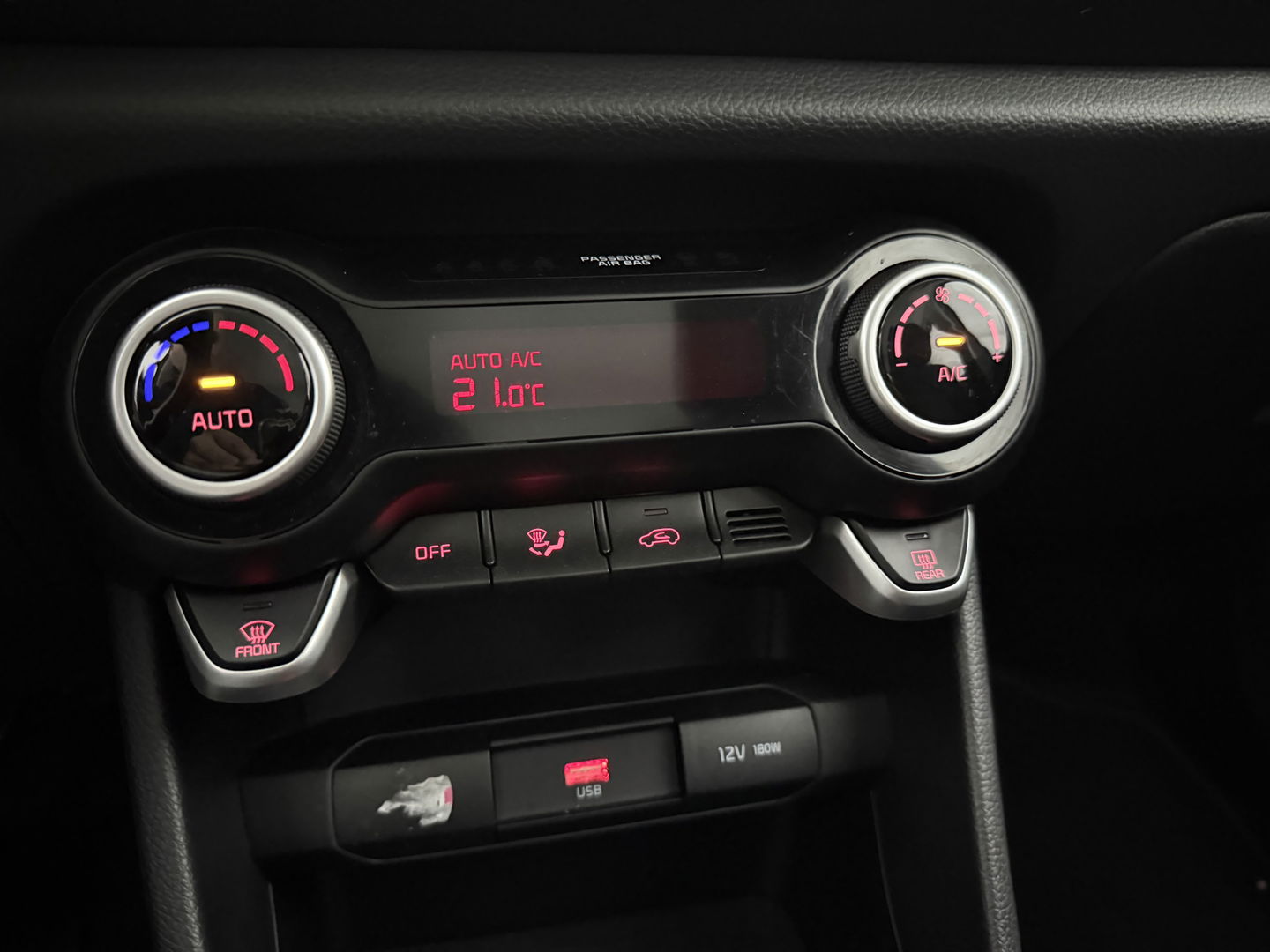 Kia Picanto 1.2 Dynamic line | Camera | Carplay | Stoel/Stuur verwarmd | Cruise | Parkeersens.
