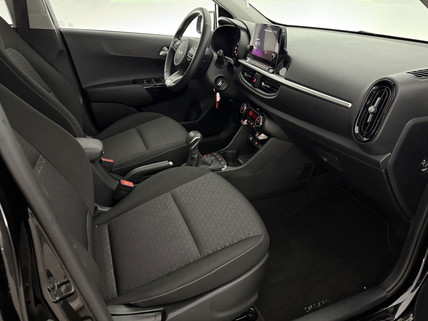 Kia Picanto 1.2 Dynamic line | Camera | Carplay | Stoel/Stuur verwarmd | Cruise | Parkeersens.