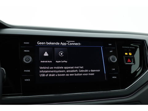 Volkswagen Polo 1.0 TSI R-Line DSG | Apple CarPlay | Camera | Keyless | IQ. Light | Stoelverw. | Adapt. Cruise