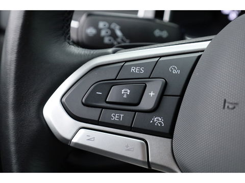 Volkswagen Polo 1.0 TSI R-Line DSG | Apple CarPlay | Camera | Keyless | IQ. Light | Stoelverw. | Adapt. Cruise