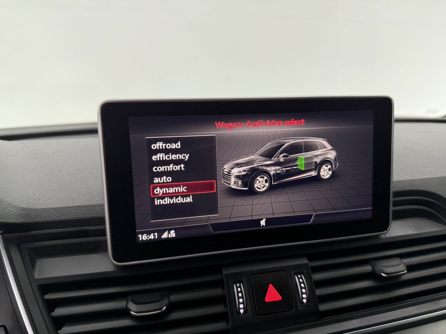 Audi Q5 55 TFSI e Quattro S-line Competition | 327PK | Camera | LED | Virtual | Adaptive Cruise | Parkeersens.