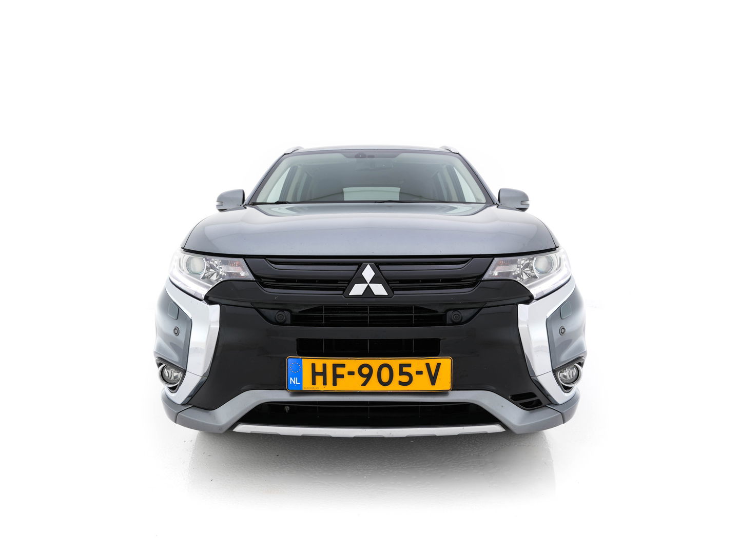 Mitsubishi Outlander 2.0 PHEV Executive Edition Aut.  *LEATHER-MICROFIBRE | ROCKFORD-AUDIO | NAVI-FULLMAP | KEYLESS | CAMERA | HEATED-COMFORTSEATS | ECC | SHIFT-PADDLES | PDC | CRUISE | PRIVACY-GLASS | 18''ALU *