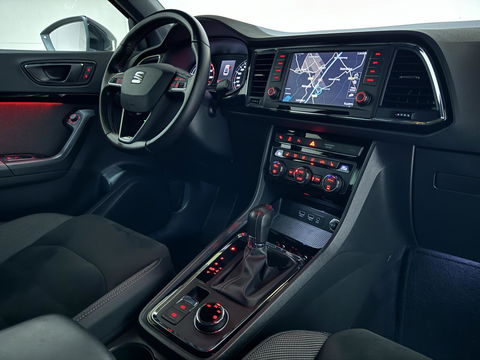 SEAT Ateca 1.5 TSI Xcellence ACC CarPlay DSG Camera Trekh. Stoelverwar.
