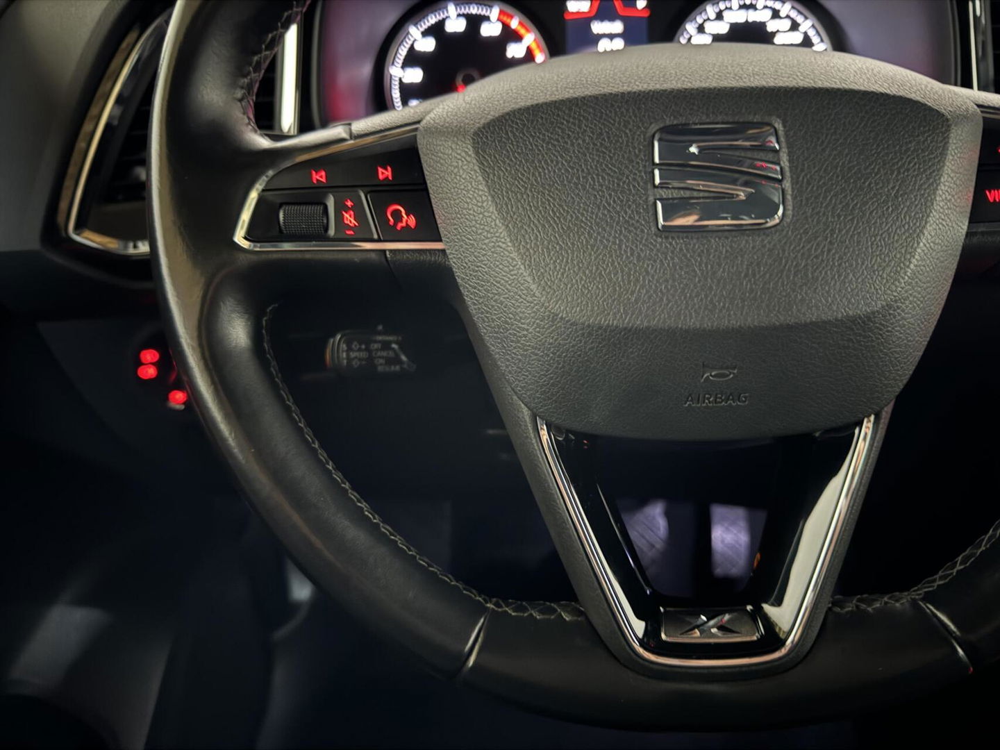 SEAT Ateca 1.5 TSI Xcellence ACC CarPlay DSG Camera Trekh. Stoelverwar.