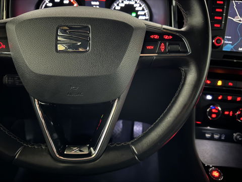 SEAT Ateca 1.5 TSI Xcellence ACC CarPlay DSG Camera Trekh. Stoelverwar.