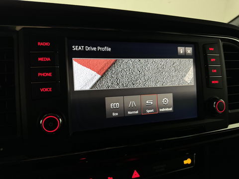 SEAT Ateca 1.5 TSI Xcellence ACC CarPlay DSG Camera Trekh. Stoelverwar.