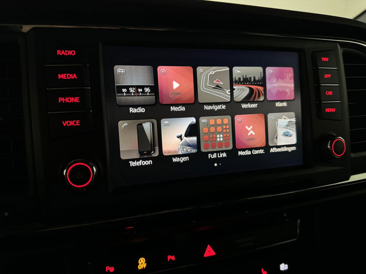 SEAT Ateca 1.5 TSI Xcellence ACC CarPlay DSG Camera Trekh. Stoelverwar.