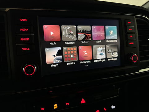 SEAT Ateca 1.5 TSI Xcellence ACC CarPlay DSG Camera Trekh. Stoelverwar.