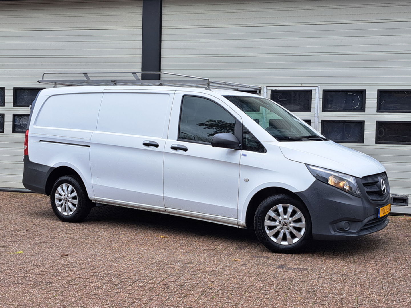 Mercedes-Benz Vito 116 CDI Euro 6 Lang L2 - Imperiaal - A.Deuren - Trekhaak - Airco