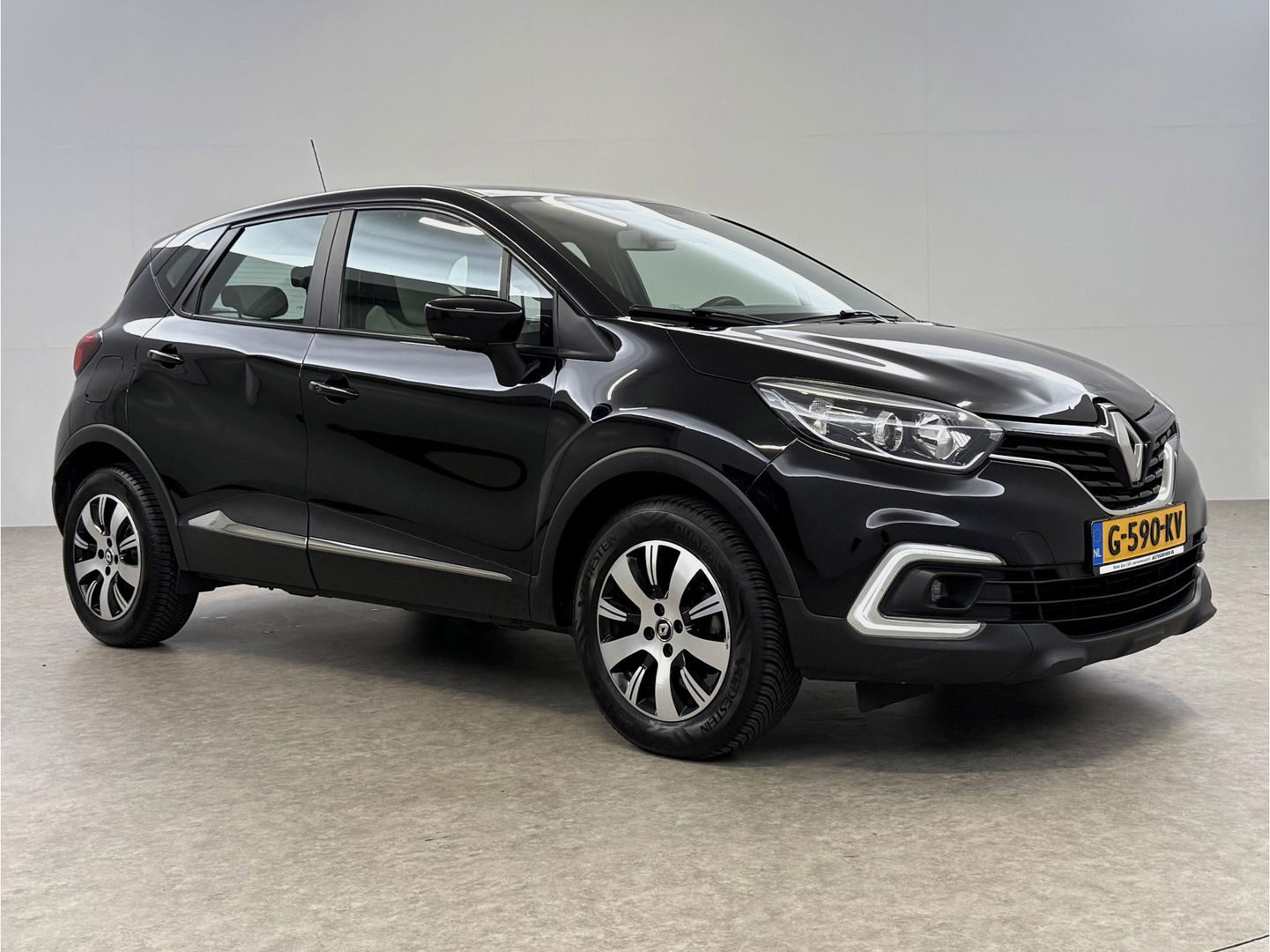 Renault Captur 0.9 TCe Limited | Cruise | LED | Parkeersens. | Clima