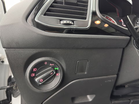 SEAT Leon 1.0 EcoTSI Style Connect *FULL-LED | NAVI-FULLMAP | COMFORT-SEATS | CAMERA | ECC | PDC | CRUISE | PRIVACY-GLASS | 16''ALU*