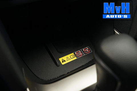 Toyota Yaris Cross 1.5 Hybrid 130 Executive|STUUR/STOELVERW.